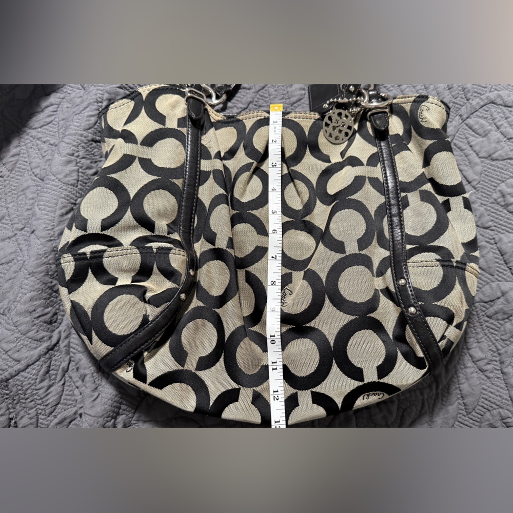 Coach Tote/Purse - Picture 14 of 15